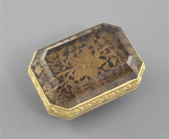 A 19th century gold mounted citrine vinaigrette, 39mm.